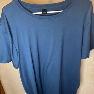 Manfinity Men's Short Sleeve Crew Neck Tee in Blue